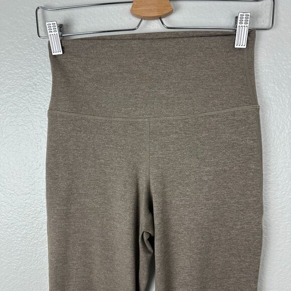 Quince High Rise Flare Cropped Leggings M Neutral Stretch Athletic Activewear At - Picture 2 of 7